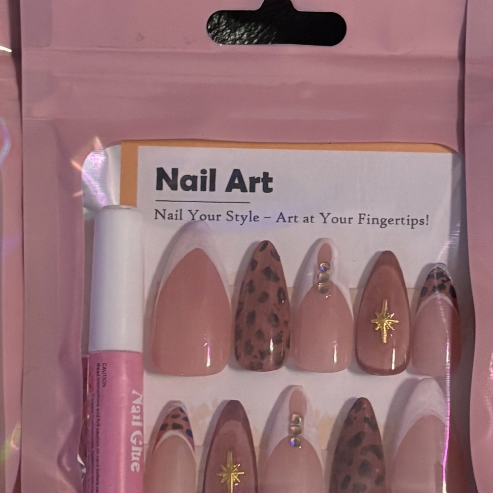Pink and Leopard Nail Art Set